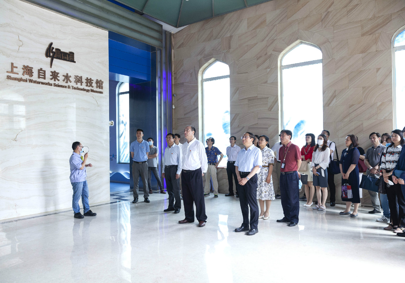 fb4ba22ad09857f6c1c8c9c39757728.jpg